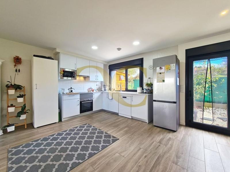 Foto 955e7610-3656-44aa-b71d-6413a8319b8d. Semi detached house with heating in Noreña