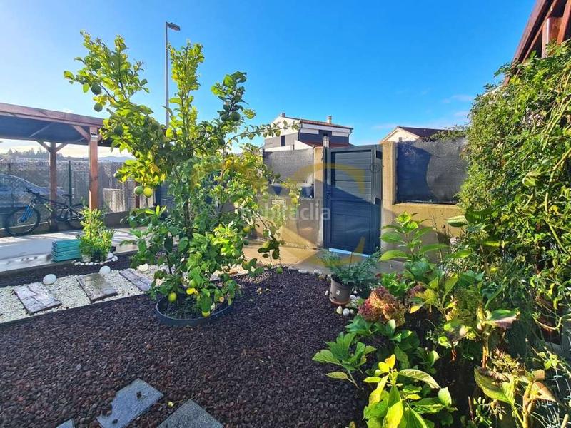 Foto f83ba5a3-f224-4843-b0bc-f423cfc8c066. Semi detached house with heating in Noreña