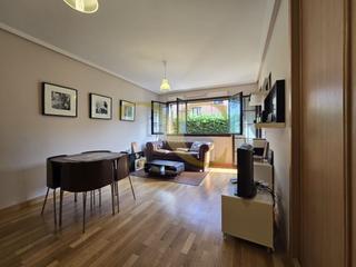 Appartamento  Calle trancahilu. Bajo con jardín a escasos minutos de la playa