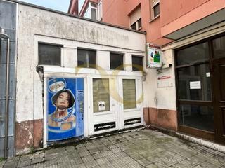 Local Comercial  Calle les palmeras. Oportunidad local en el centro de colunga