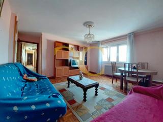 Pis  Calle gregorio marañon. Gran piso con increíbles vistas en oviedo.