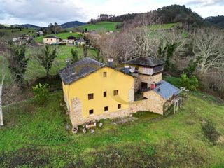 Chalet  Ore. Exclusiva singular propiedad a un paso del litoral occidental as