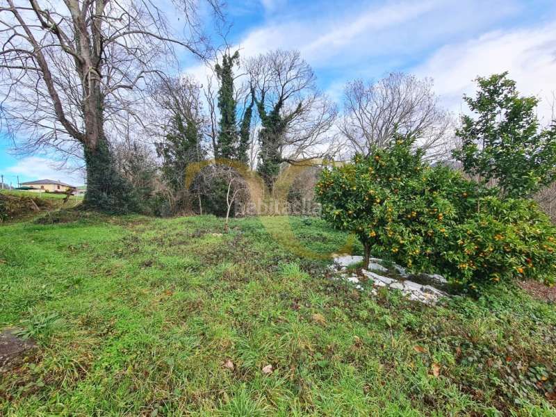 Foto a1b7aa56-9e35-4697-b949-22b44a0eed28. Xalet amb aparcament a Valdés