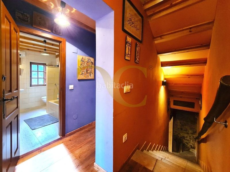 Foto c66af99a-6434-4ee9-a018-9923538d6e0f. Xalet amb aparcament a Valdés