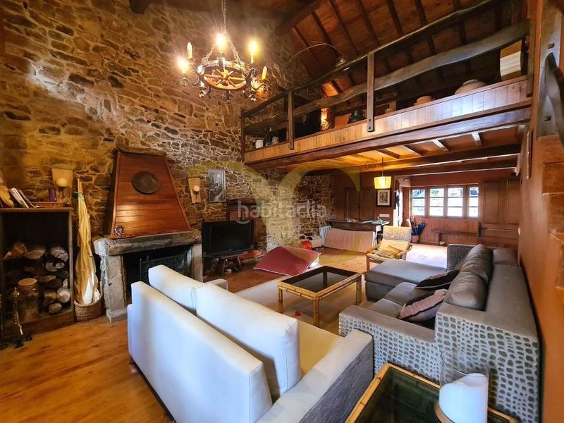 Foto fbda05e2-42b3-48d8-83e6-008d2c454001. Xalet amb aparcament a Valdés