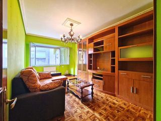 Appartamento  Calle orellana. Exclusiva piso en la calzada para reformar.