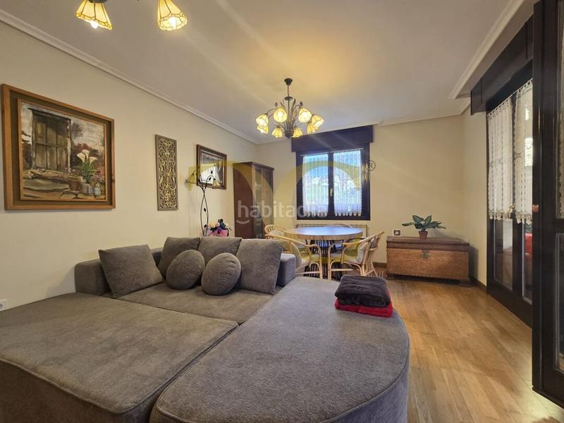 Foto 9c93b3ab-6de8-4fb2-8f46-6f80bed72a17. Pis amb calefacció aparcament a Pría-Nueva-Hontoria-Naves Llanes