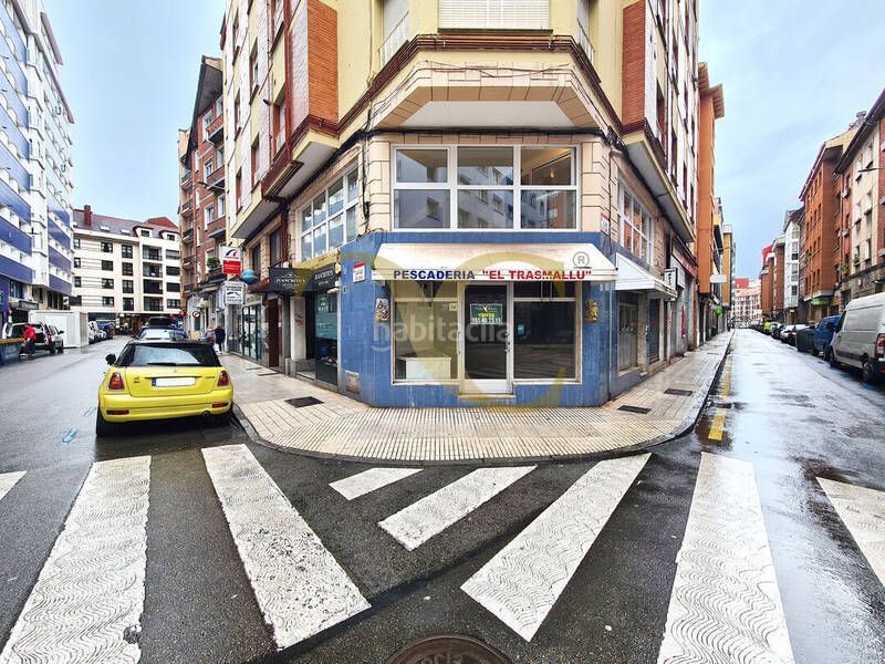 Foto 39e7a547-2fd6-425f-8883-879d0f9ca8cb. Local comercial a Laviada Gijón