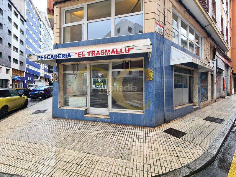 Foto c6d6ea0e-778b-47d1-8672-3b6076a6019f. Local comercial a Laviada Gijón