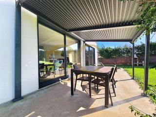 Chalet  Calle de luís ortiz berrocal. Exclusiva precioso chalet unifamiliar en castiello.