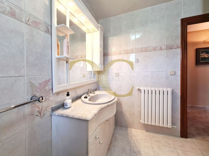 Foto 131b4dd4-f87e-4254-8eb4-21046252a38f. Casa amb calefacció aparcament a Piloña