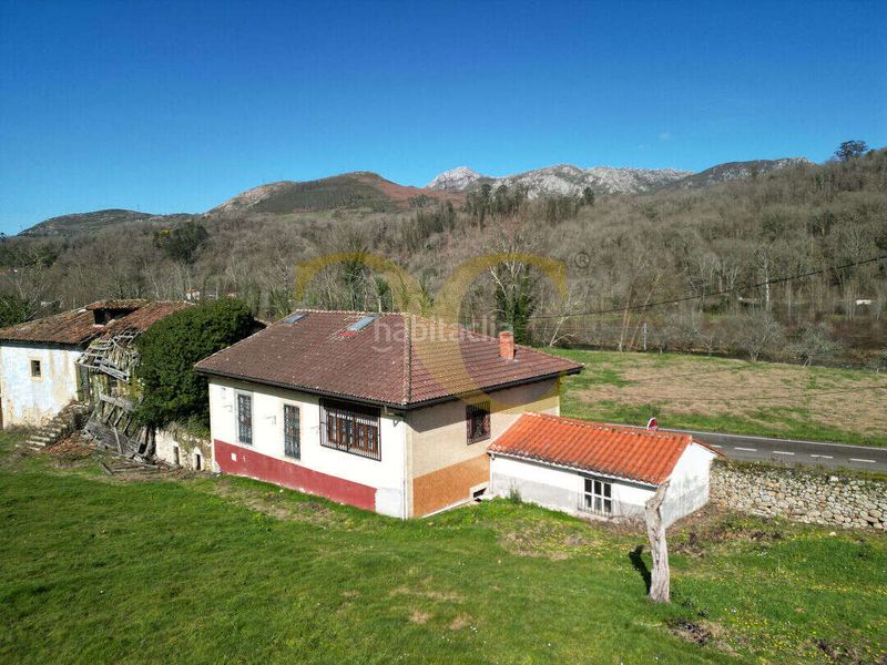 Foto bc11db66-038e-42d0-96fd-57d62a482964. Casa amb calefacció aparcament a Piloña