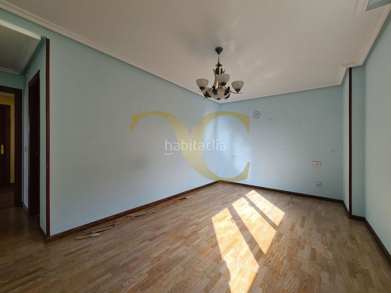 Foto 1a747bf6-e897-44af-a74f-97a9404d54c7. Casa amb calefacció aparcament a la pola Siero Siero