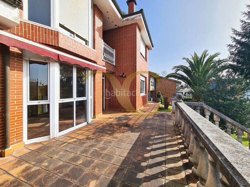 Foto 56f2460a-887a-43e3-9201-7bade069458d. Casa amb calefacció aparcament a la pola Siero Siero
