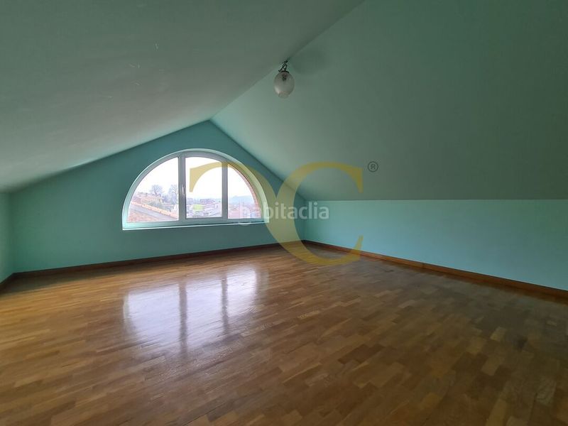 Foto a7f2905d-ca14-4196-8340-48507f7fc530. Casa amb calefacció aparcament a la pola Siero Siero