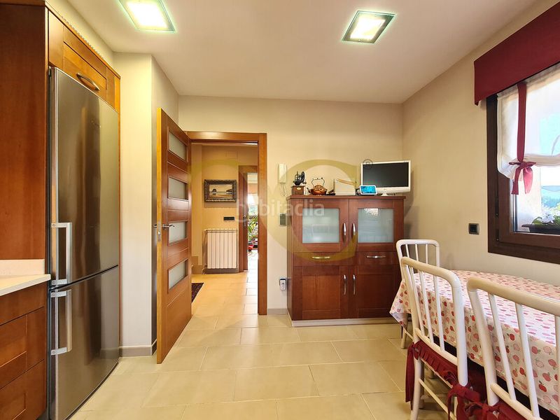 Foto 0f3ef268-9564-451a-844c-90e589e6470f. Xalet amb calefacció aparcament a Viella-Granda-Meres Siero