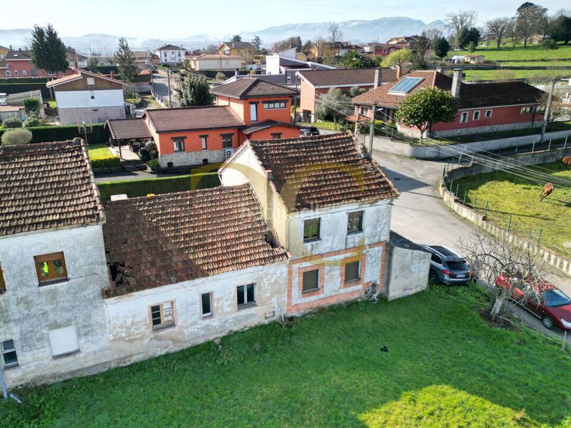 Foto 6f3aa348-8715-4180-a7c3-3b77233d3b64. Casa adossada a Viella-Granda-Meres Siero