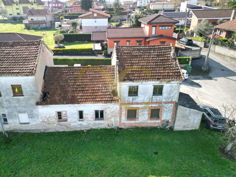 Foto d2d751fe-9083-4a6e-9251-9255600992c1. Casa adossada a Viella-Granda-Meres Siero