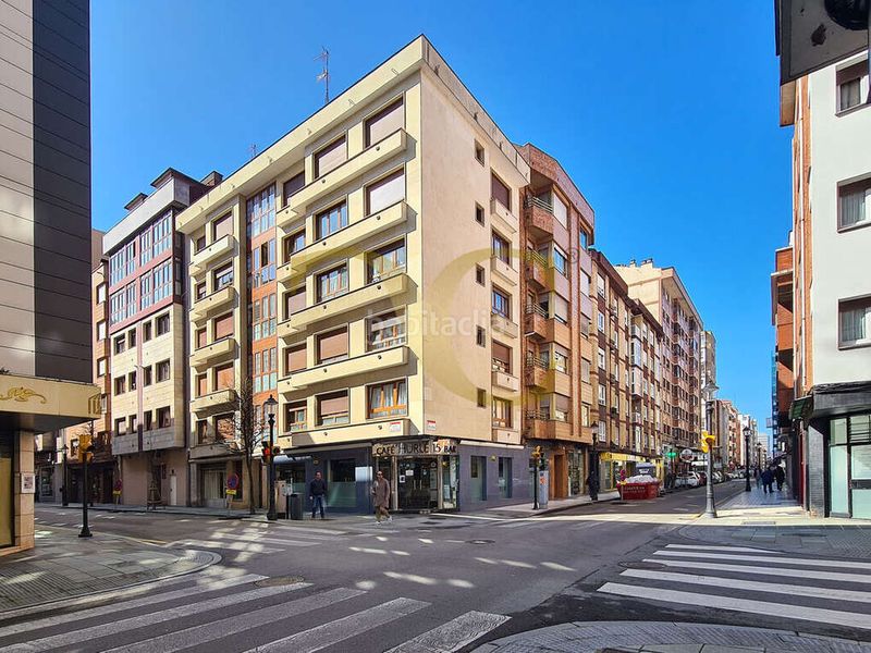 Foto e63b1794-bd0f-44ac-8da9-2ef1c0780c9f. Dúplex amb calefacció aparcament a La Arena Gijón
