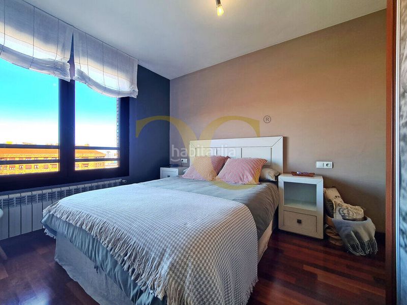 Foto 9a760380-e0c6-49f3-921a-d19633b5bf92. Pis amb calefacció aparcament a La Calzada Gijón