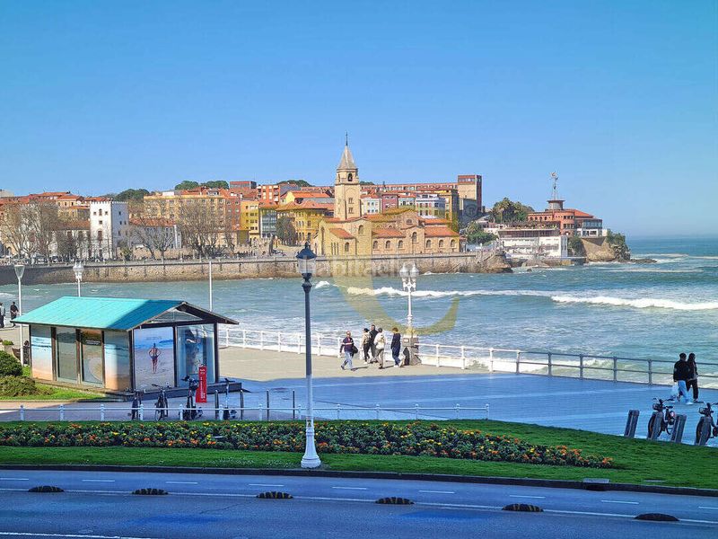 Foto de0def8e-c553-402c-b137-f14f6433c82a. Pis amb calefacció a La Arena Gijón