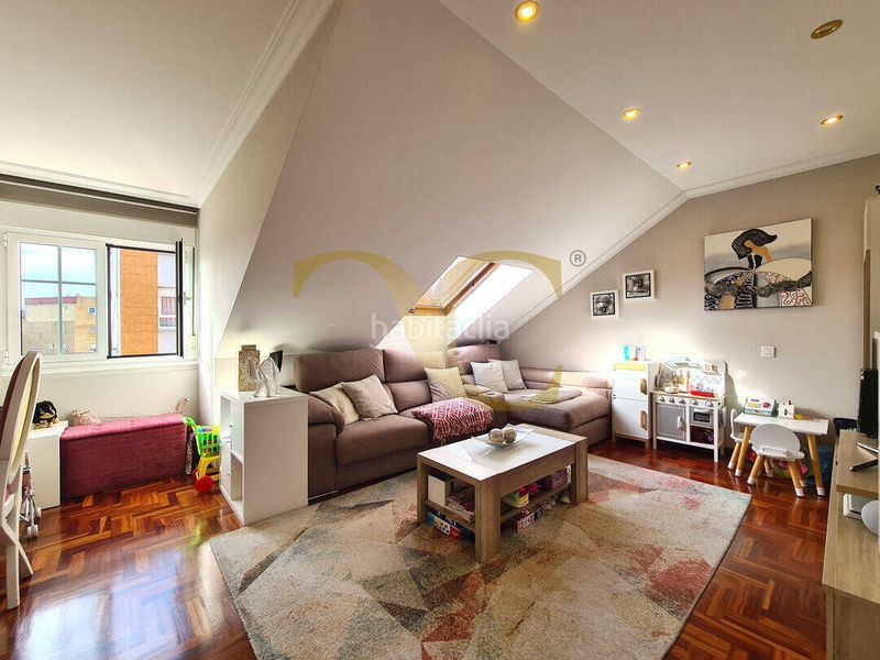 Foto 0a33aef5-b1fb-4752-802c-e12b3028cfb1. Àtic amb calefacció aparcament a Llano Gijón