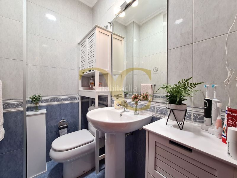 Foto 5cdda544-3ad6-4548-a025-3f9d792e5a9b. Àtic amb calefacció aparcament a Llano Gijón