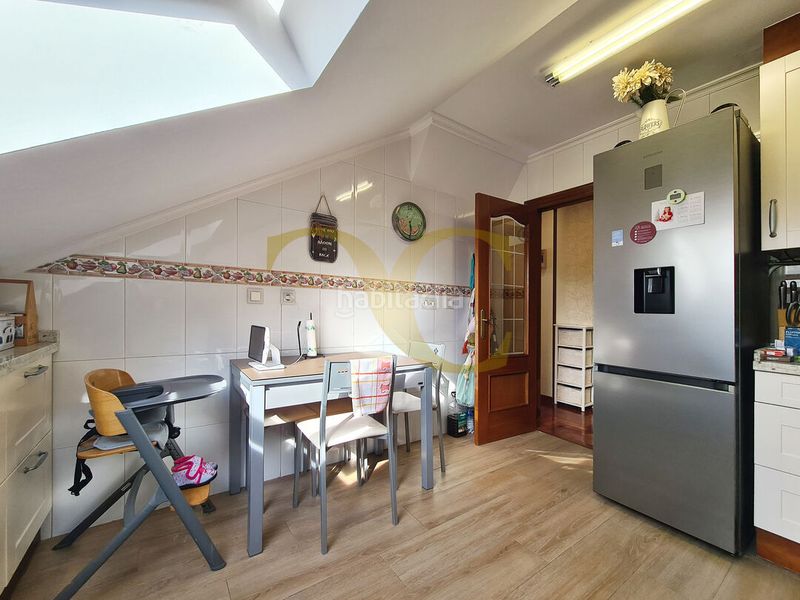 Foto 5d97cdb7-8d72-48dc-b7ca-0e1973f30f45. Àtic amb calefacció aparcament a Llano Gijón