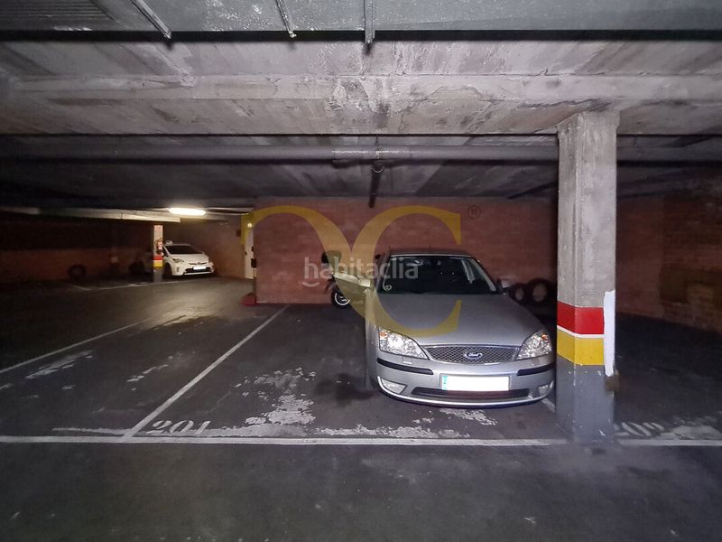 Foto c5dbc467-2b87-40fb-b05c-37e73c7a71e0. Àtic amb calefacció aparcament a Llano Gijón