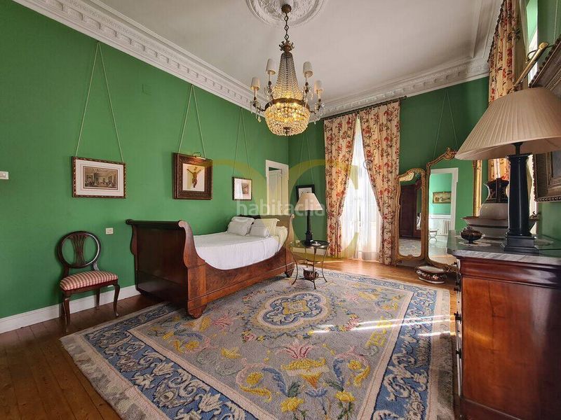 Foto 052a7cfd-2044-4e90-aa52-21e8df94728f. Casa amb calefacció aparcament a Somió Gijón