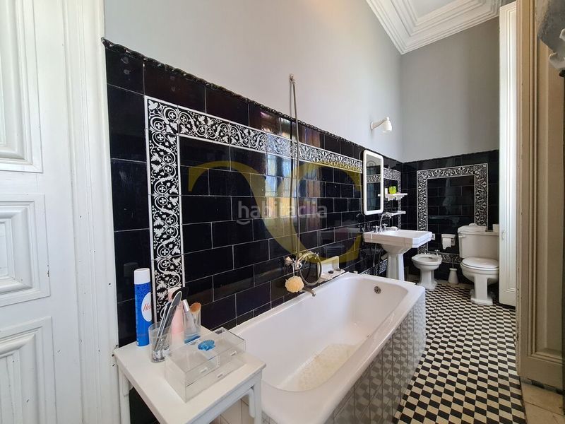 Foto 13968003-974a-46ba-a9f4-af8dba5bb22e. Casa amb calefacció aparcament a Somió Gijón