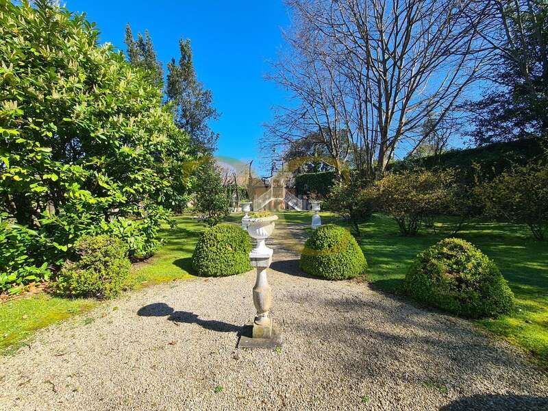 Foto 388d95fb-1092-48de-8d1e-eba6898e3c7f. Casa amb calefacció aparcament a Somió Gijón