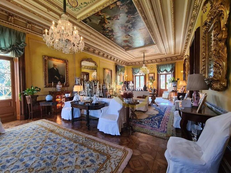 Foto 42c57200-ea5d-445e-8df5-6886579da921. Casa amb calefacció aparcament a Somió Gijón