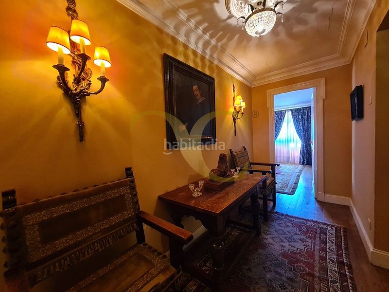 Foto 78b8683e-4a9b-4913-90b3-a40f1776f0b9. Casa amb calefacció aparcament a Somió Gijón