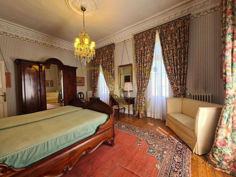 Foto bb3b4113-4795-4b35-a459-ea9d7aa8a9b9. Casa amb calefacció aparcament a Somió Gijón