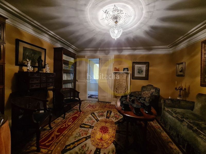 Foto bc0328a3-2e57-4e31-a091-0a89beb00aa9. Casa amb calefacció aparcament a Somió Gijón