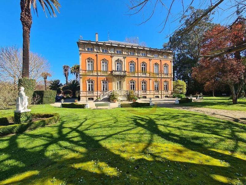 Foto d986bdc8-0b00-4db6-ae2f-60b459b3d09c. Casa amb calefacció aparcament a Somió Gijón