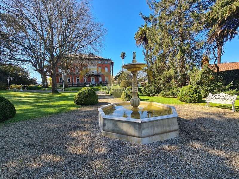 Foto e47d84e5-90f3-48a9-9dc5-20069c2a47da. Casa amb calefacció aparcament a Somió Gijón