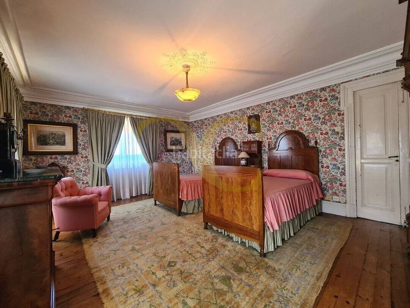 Foto ecd6d16a-2849-4578-a1e4-4061f974c702. Casa amb calefacció aparcament a Somió Gijón