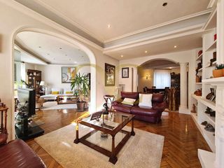 Flat  Avenida de la constitución. Exclusiva vivienda señorial en el corazón de gijón  avenida de l