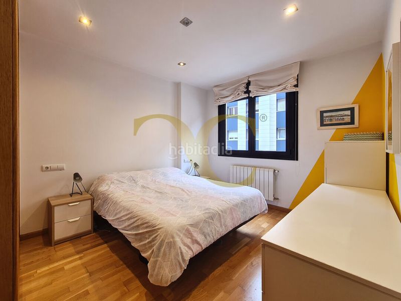 Foto a8821abe-8aeb-4bcc-b8e1-4c80bd3af9a7. Apartament amb calefacció a Centro Gijón