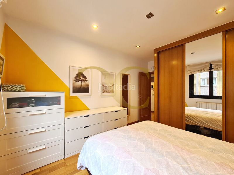 Foto ffd4bd92-7956-49c8-b28b-b021c4030ca6. Apartament amb calefacció a Centro Gijón