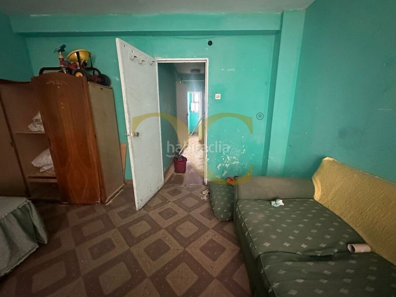 Foto b224c88e-2538-4671-af0a-cc5951d0972c. Edificio  en el centro . en Villaviciosa - amandi Villaviciosa