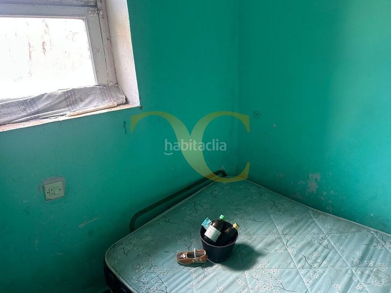 Foto b9d24a18-1915-48e4-a489-aae2774668d0. Edificio  en el centro . en Villaviciosa - amandi Villaviciosa