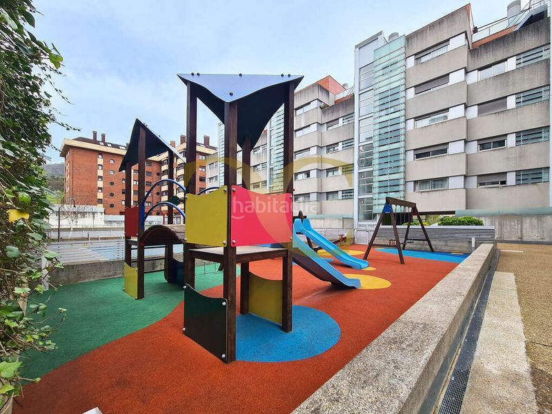 Foto 18d76ffc-9822-465c-8e47-8a12e2065998. Dúplex amb calefacció aparcament piscina a Ciudad Naranco - Prados de La Fuente Oviedo
