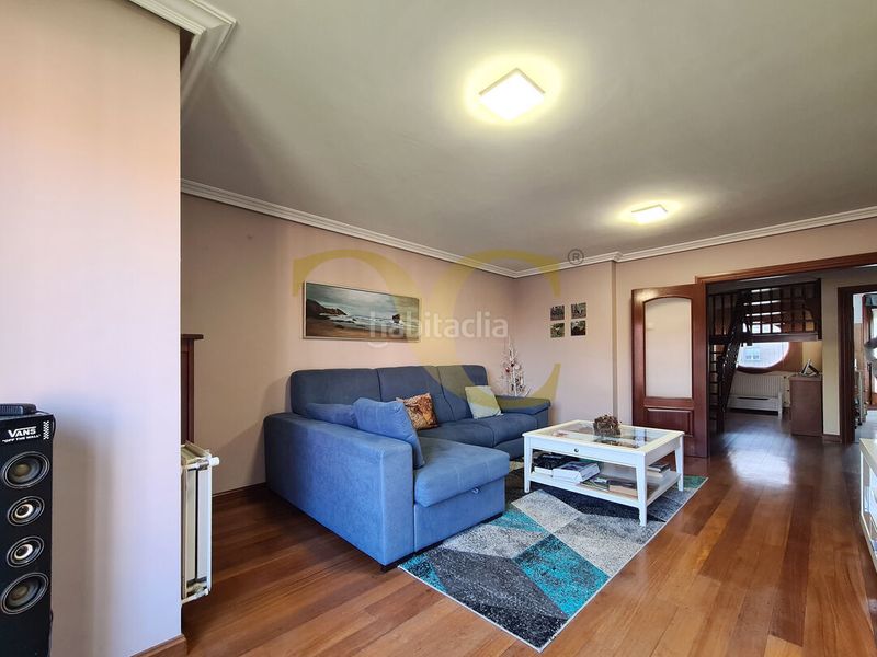 Foto 4872c111-5805-4775-8c2e-fb439412fa0d. Dúplex amb calefacció a El Carbayedo - El Quirinal Avilés