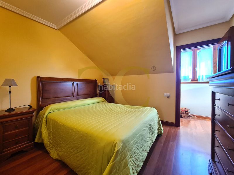 Foto da9d503a-bc40-41b8-9f7d-95d54611a310. Dúplex amb calefacció a El Carbayedo - El Quirinal Avilés