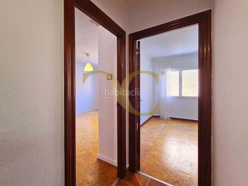 Foto 3784d3eb-aa1d-470c-8878-535282d60124. Pis amb calefacció a Pumarín Gijón