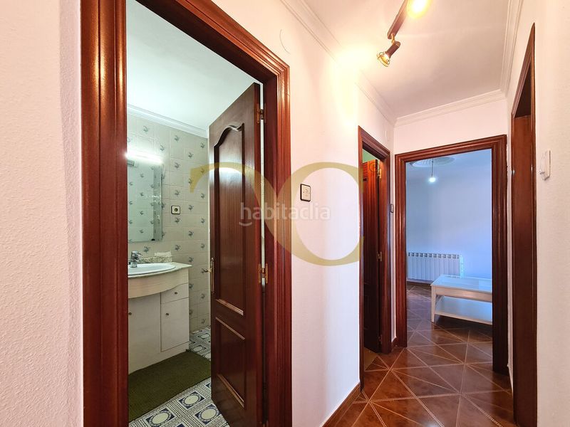 Foto d61a80f8-d218-4e30-bbd3-57c1376d83df. Pis amb calefacció a Pumarín Gijón