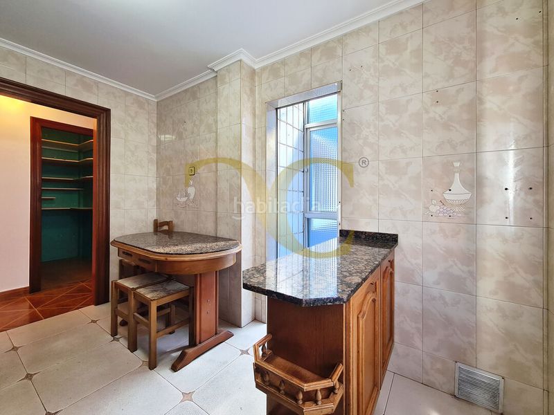 Foto fa731252-b4f4-44f7-acca-cfa3e0ddfc4a. Pis amb calefacció a Pumarín Gijón